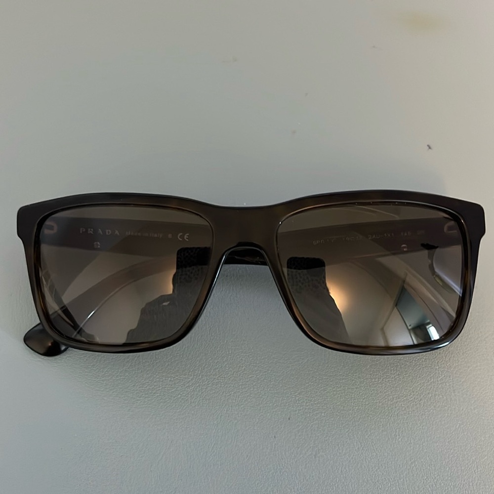 Men's Classic Prada Sunglasses - Tortoise - Great Condition